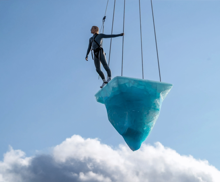 Pirâmide de gelo com 2,5 toneladas será palco de performance a 40 metros de altura 1