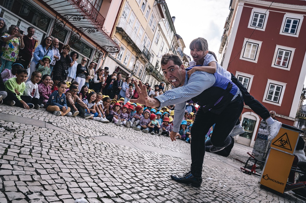 The Amazing Lebart<span class="sub_portfolio"> Cia. Lebart [AR]</span> 1