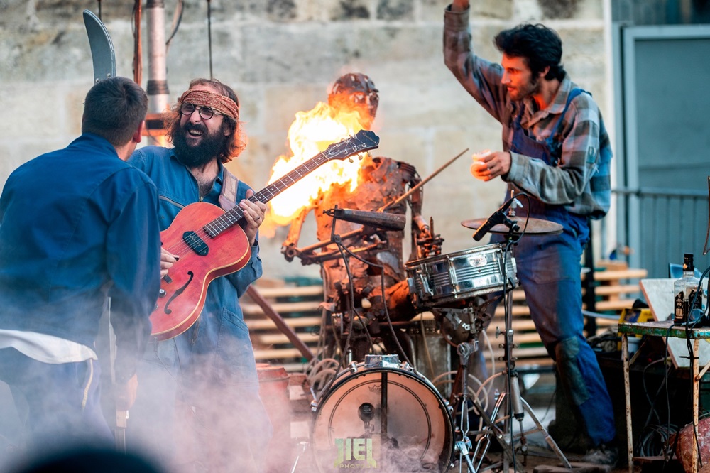 B-O-M!<span class="sub_portfolio"> Cie. Le Piston Errant [FR]</span> 1