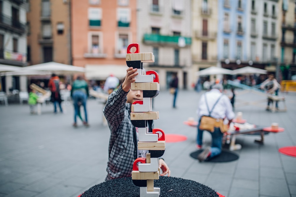 Xics del Xurrac<span class="sub_portfolio"> Tombs Creatius [ES]</span> 1