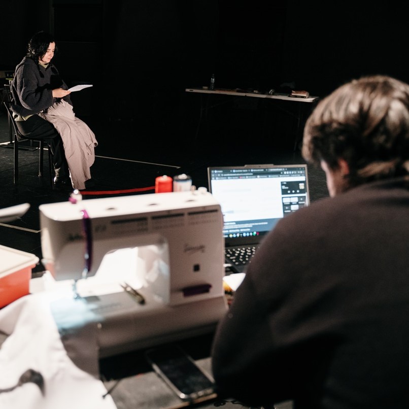 Ossos de Ofício <span class="sub_portfolio"> residência </span> 1