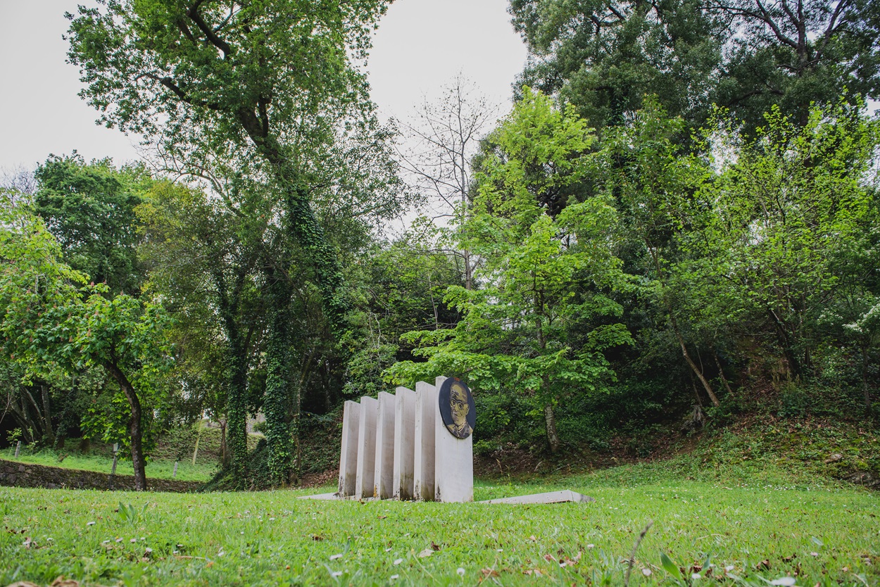 Homenagem a Roberto Vaz de Oliveira <span class="sub_portfolio"> Mário Janeiro [PT] </span> 1