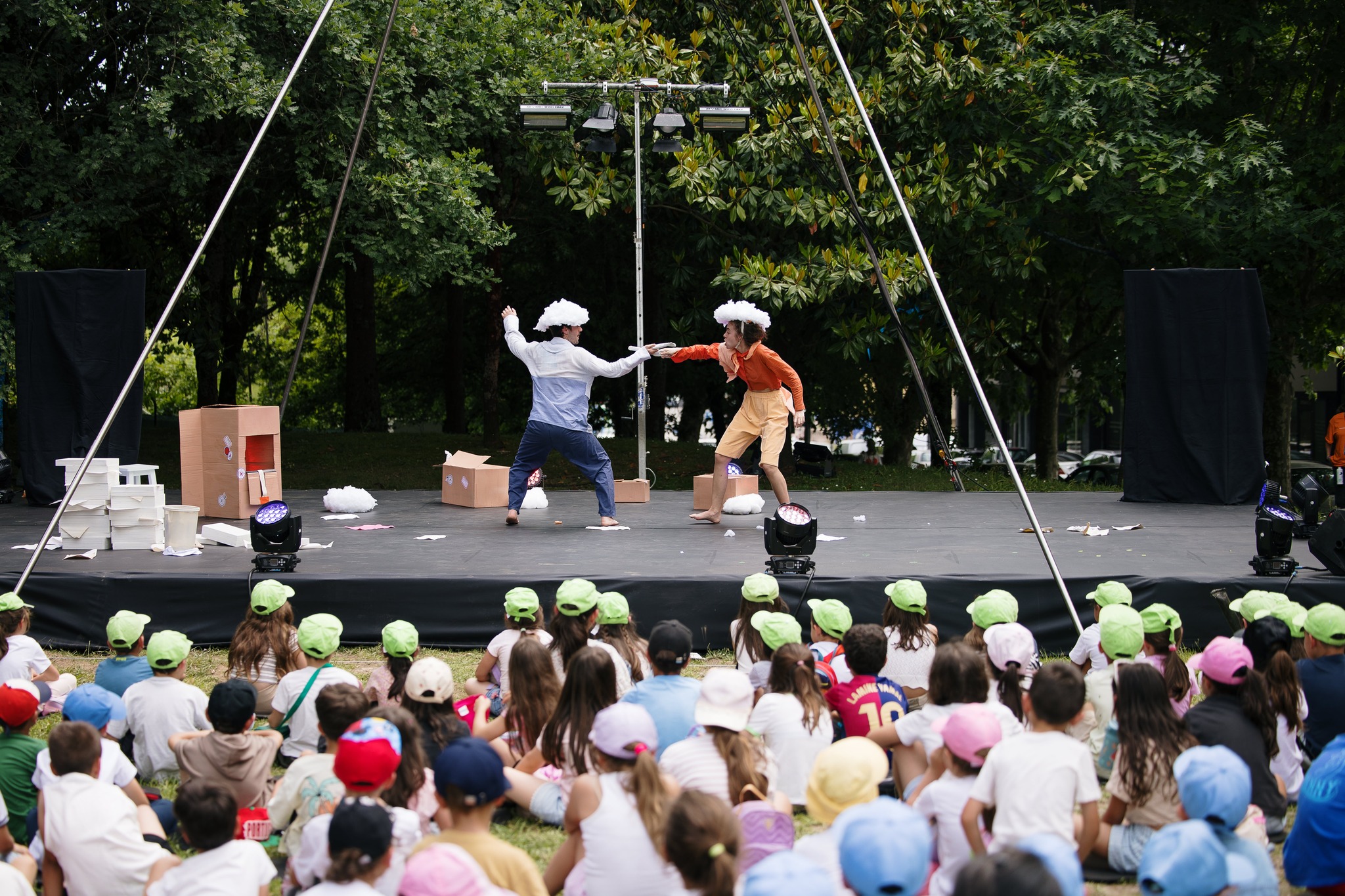 Companhia espanhola SÖA é a vencedora da competição internacional "Mais Imaginarius" 1